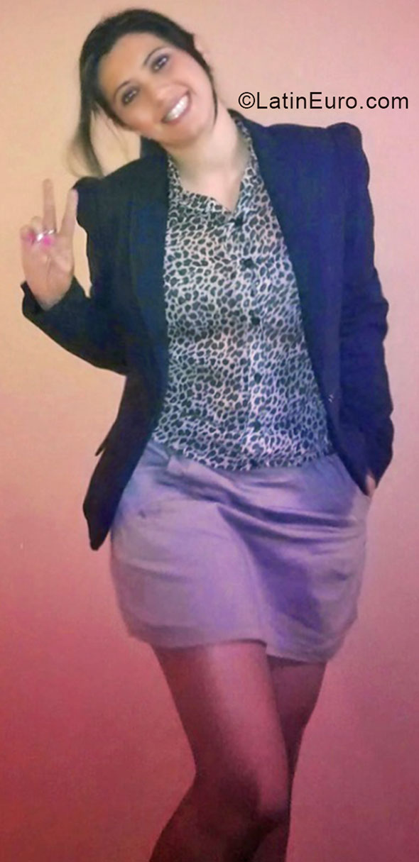 Date this fun Colombia girl Maribel from Bogota CO16529