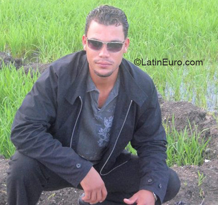 Date this good-looking Dominican Republic man Odalis almonte from Santiago De Lo Caballero DO21084