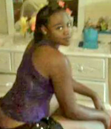 Date this foxy Jamaica girl Trishana from Kingston JM1946