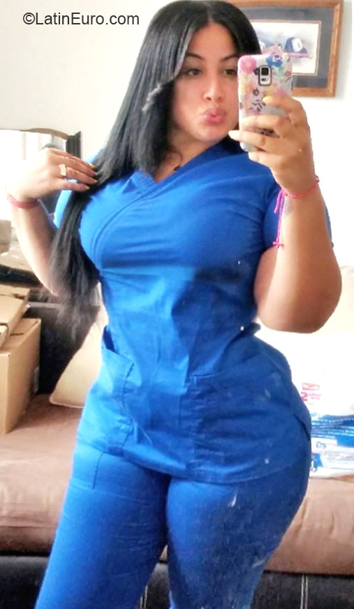 Date this hard body Dominican Republic girl Maria from Santiago DO21510