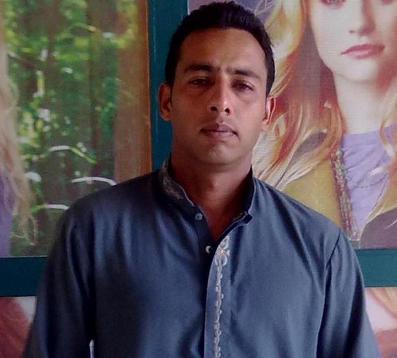 Date this cute Pakistan man AHMED from Gujrat PK78