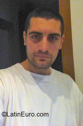 Date this exotic Italy man Reppuccio from Napoli IT241