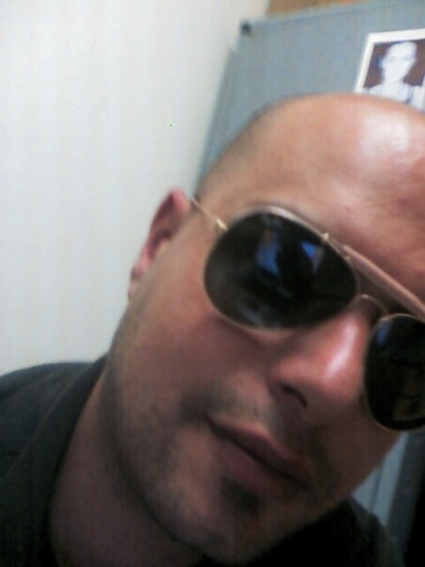 Date this happy Italy man Johnny from Udine IT244