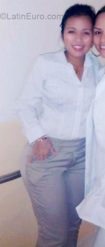 Date this georgeous Colombia girl Katherin from Valledupar CO17257