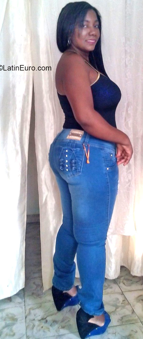 Date this tall Colombia girl Marilu from Cali CO17267