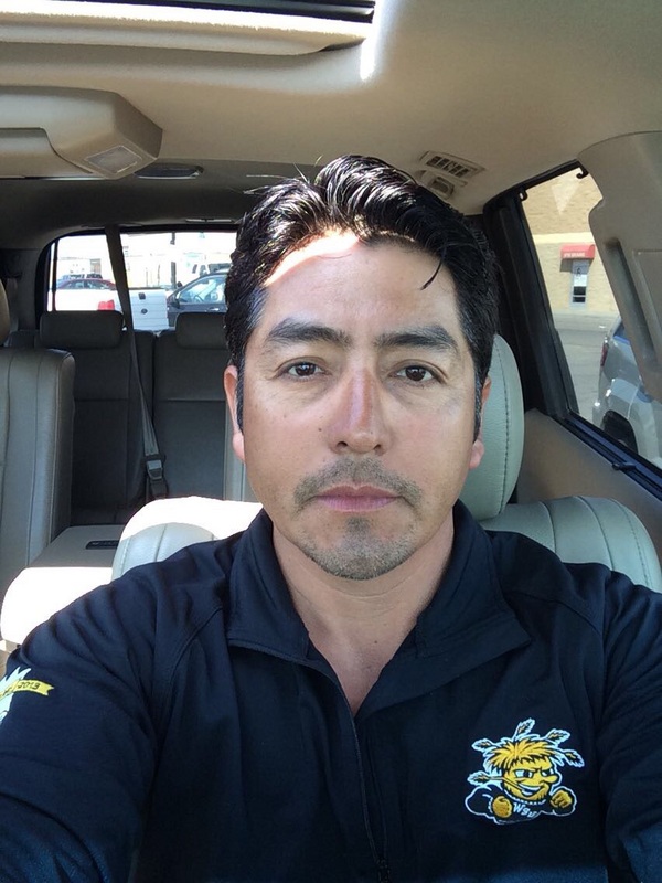 Date this exotic United States man Victor from Wichita US16067