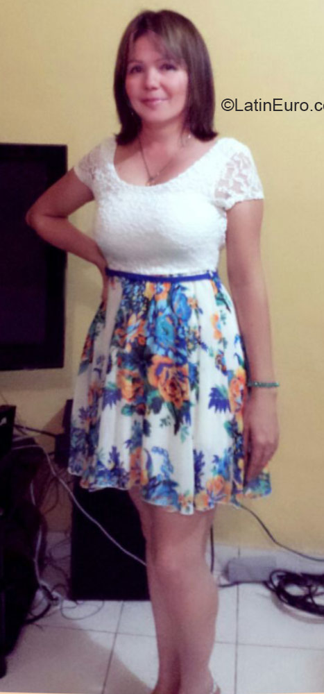 Date this gorgeous Honduras girl Teresa from San Pedro Sula HN1535