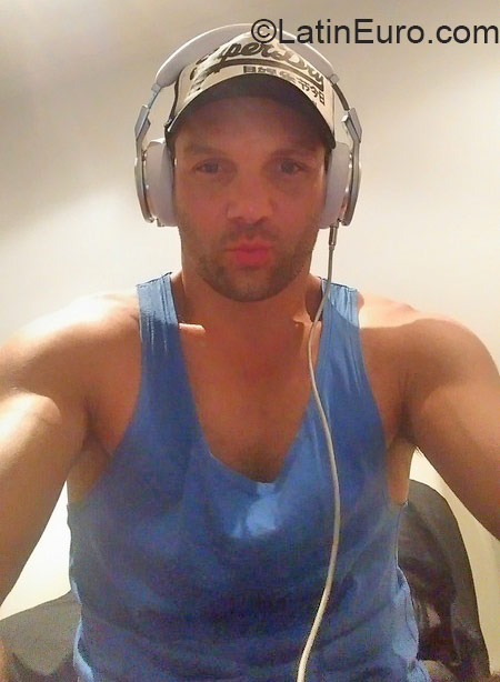 Date this fun Australia man MrKymmyWhite37 from Adelaide AU280