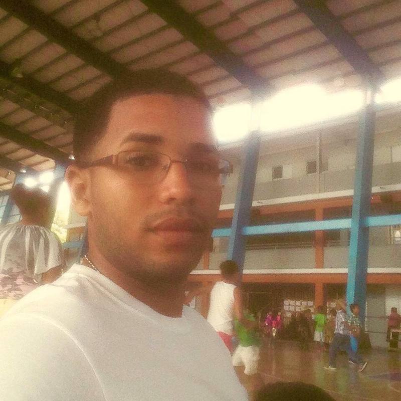 Date this sultry Dominican Republic man Carlos from La Vega DO22464