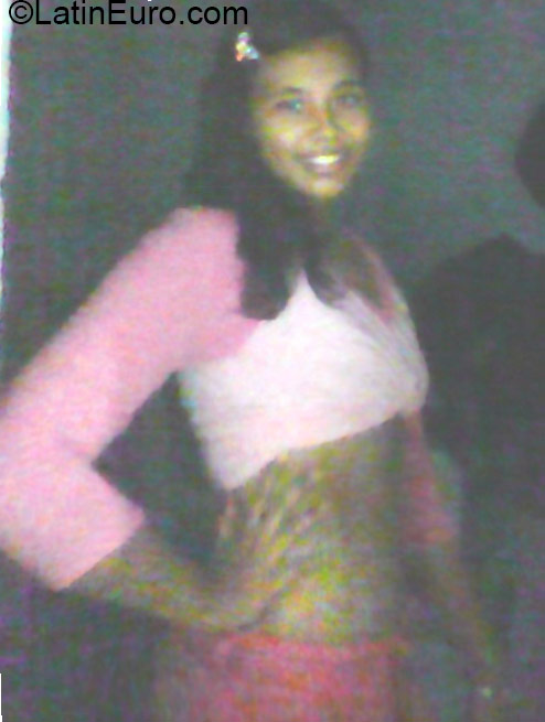Date this delightful Colombia girl Isabela from Cali CO17704