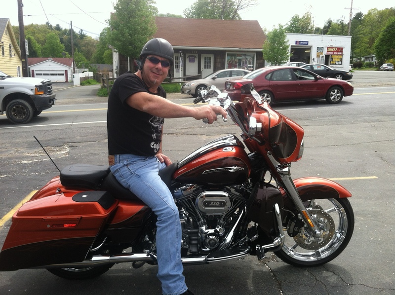 Date this gorgeous United States man Gsxr1300 from Montgomery US16319