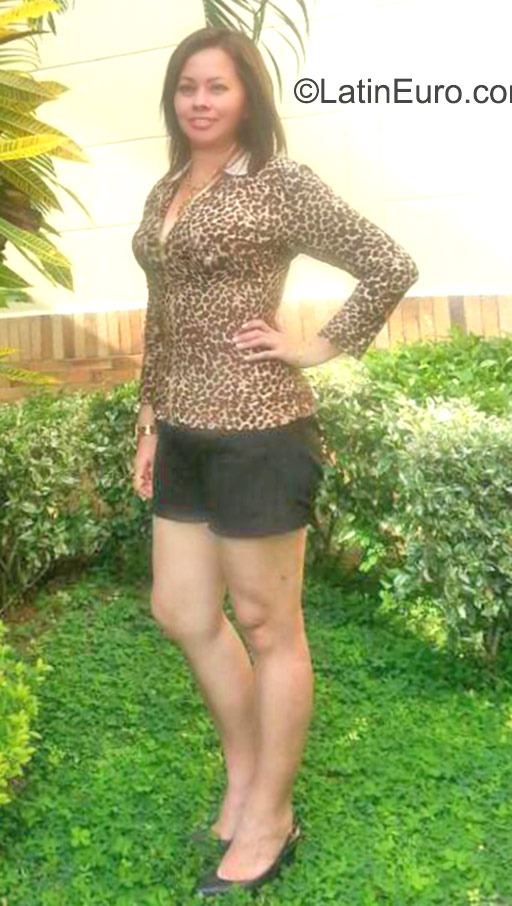 Date this charming Colombia girl Jimenia from Bucaramanga CO17845