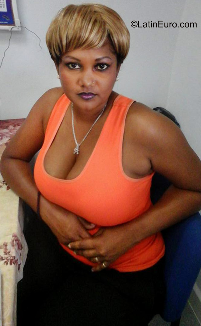 Date this exotic Trinidad and Tobago girl Asha from Trinidad TT78