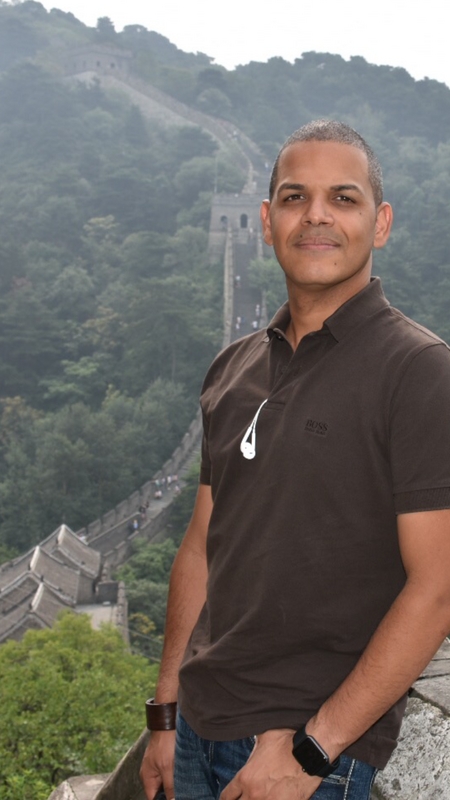 Date this young Switzerland man Roberto from Zurich CH136