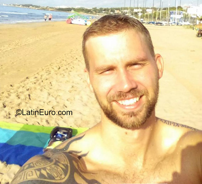 Date this fun Czech Republic man GeorgeCC from Prague CZ12