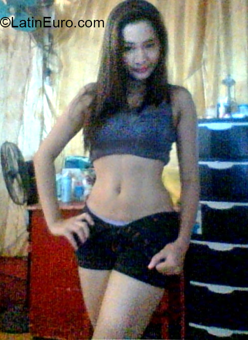 Date this good-looking Philippines girl Grace from Tacloban PH846