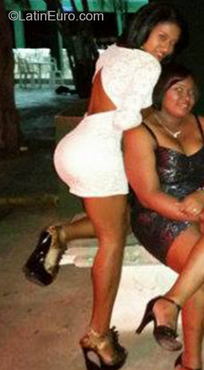 Date this foxy Dominican Republic girl Magaly from la altagracia DO23995