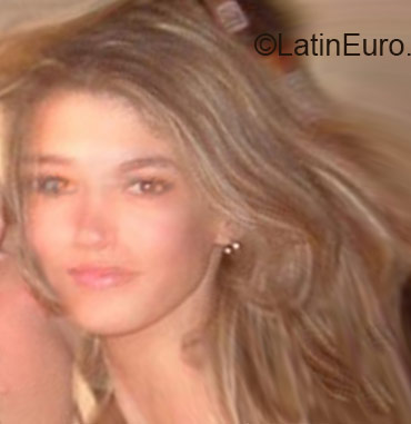 Date this foxy Brazil girl Geana from Recife BR9522