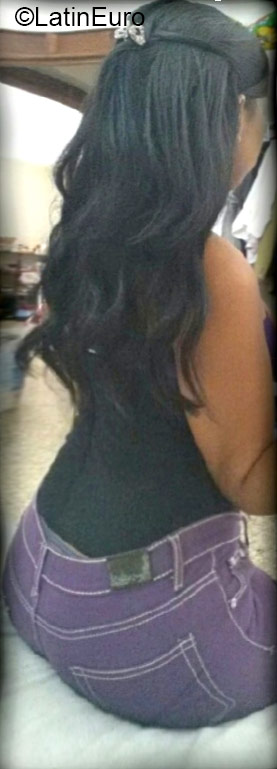 Date this tall Dominican Republic girl Cindy from Santo Domingo DO24479