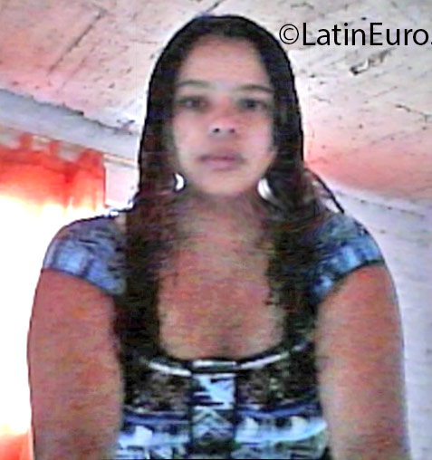 Date this charming Colombia girl Tetararate from Cali CO18651