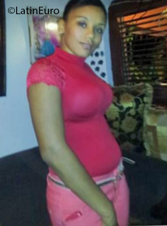 Date this voluptuous Dominican Republic girl Magnolia from Santiago DO25142
