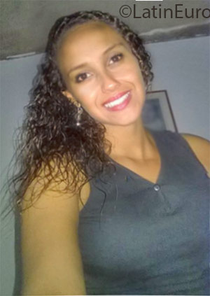 Date this georgeous Colombia girl Shirley from Cali CO18860
