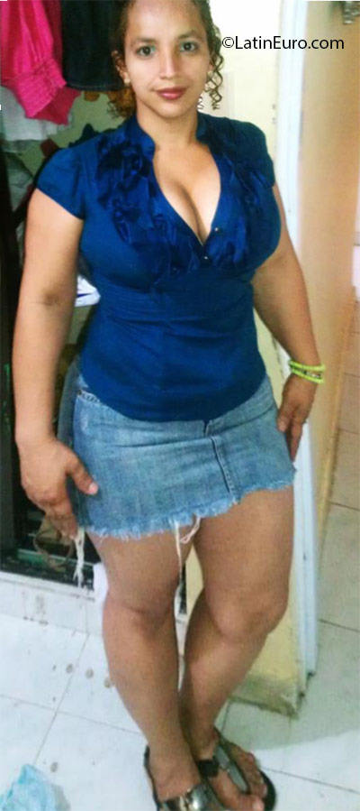 Date this tall Dominican Republic girl Ana from Santiago DO25638
