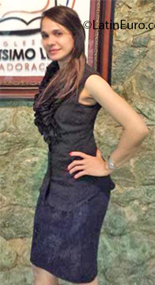 Date this foxy Dominican Republic girl Maribel from Santo Domingo DO25763