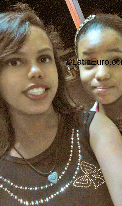 Date this tall Brazil girl Crislane from Sao Luis BR9686