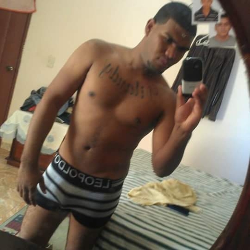 Date this foxy Dominican Republic man Ramon leonardo from Barahona DO26025