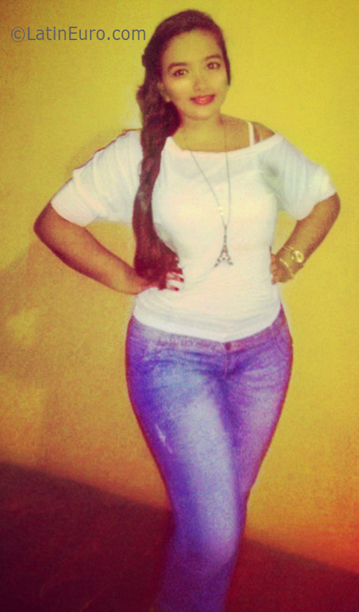 Date this stunning Colombia girl Gladys from Barranquilla CO19134