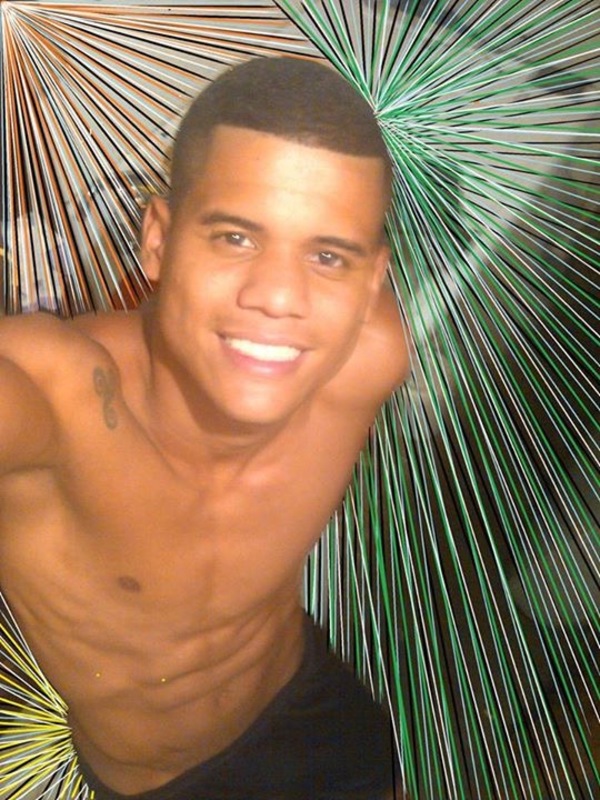 Date this sultry Venezuela man Roger from Caracas VE675
