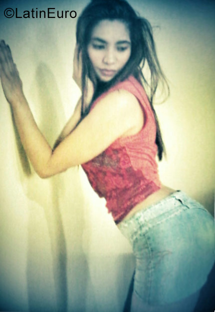 Date this cute Colombia girl Diana from Bogota CO19589