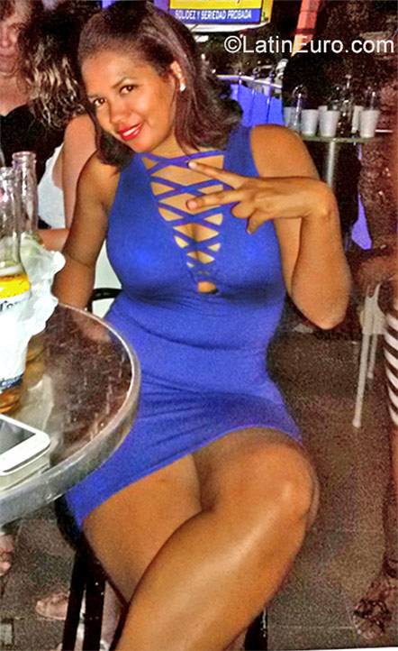 Date this young Dominican Republic girl Yeimy from La Romana DO26995
