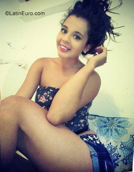 Date this sensual Colombia girl Ana maria marin from Medellin CO20774