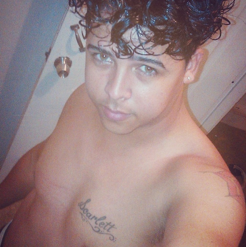 Date this tall Dominican Republic man Tomas Mendoza from Santiago De Los Caballeros DO27994