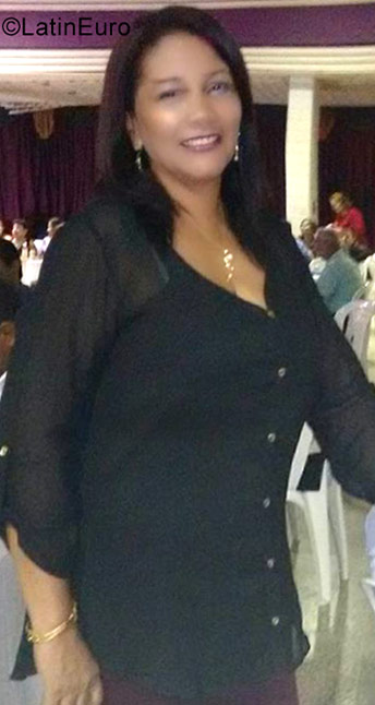 Date this sensual Colombia girl Leo from Barrancabermeja CO21169