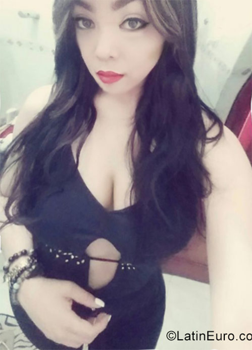 Date this sensual Dominican Republic girl Carla from republica dominicana DO30241
