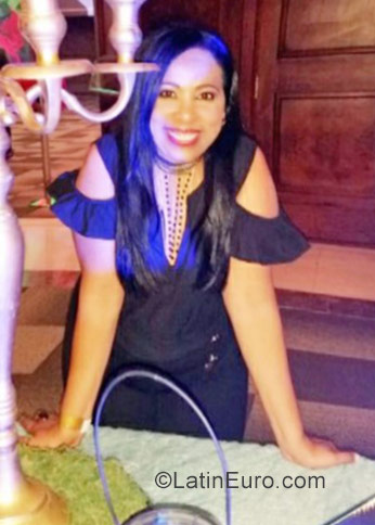 Date this funny Dominican Republic girl Marienh from Puerto Plata DO29027