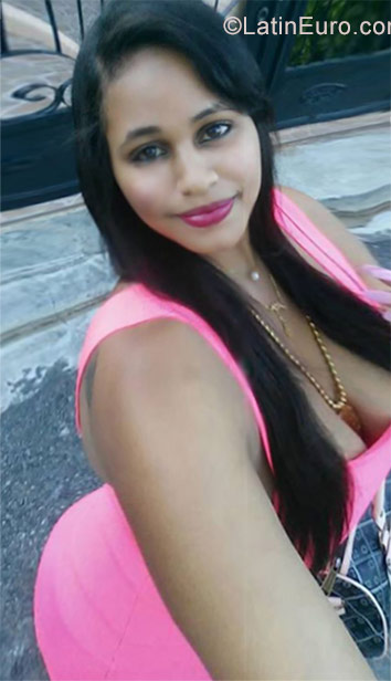 Date this athletic Dominican Republic girl Solangel from Puerto Plata DO29588