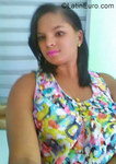 happy Dominican Republic girl Juana from Santo Domingo DO29690