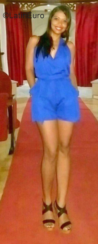 Date this hard body Colombia girl Milena from Cartagena CO22138