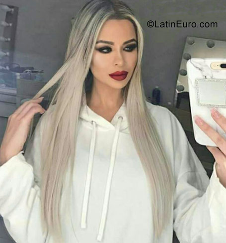 Date this sensual Colombia girl Maria fernanda from Bucaramanga CO22189
