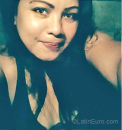 Date this young Philippines girl Charlala from Manila PH983