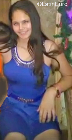 Date this funny Ecuador girl Katherine from Guayaquil EC235