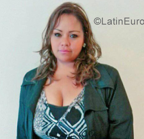 Date this foxy Colombia girl Ely from Bogota CO23124