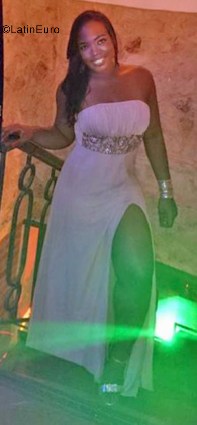 Date this sensual Colombia girl Angelica from Bueaventura CO23150