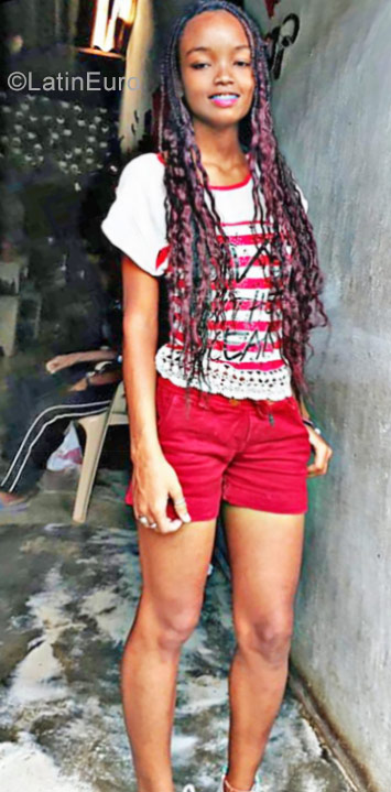 Date this passionate Colombia girl Luisa from Medellin CO23212