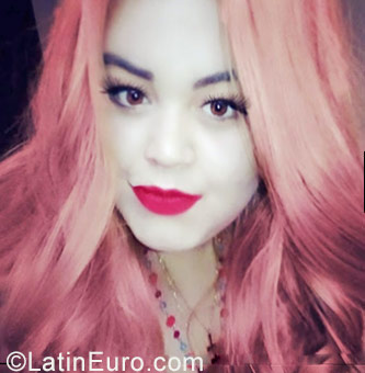 Date this happy Colombia girl Angelica from Bogota CO23230