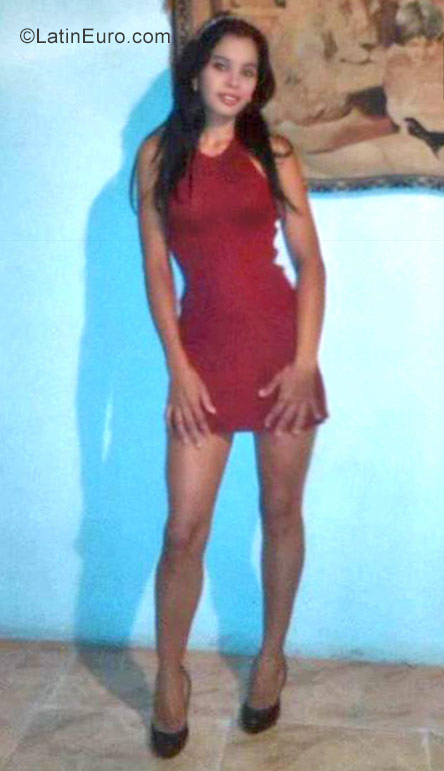 Date this cute Venezuela girl Gabriel from Puerto Cabello VE1317